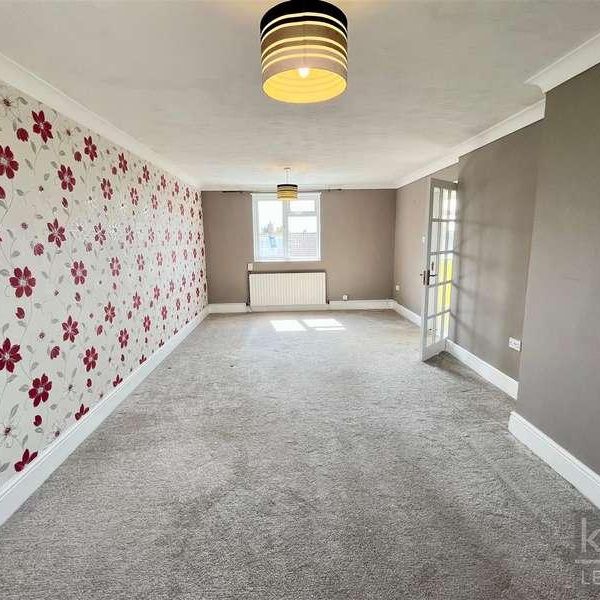 Potter Street, Harlow, CM17 - Photo 1