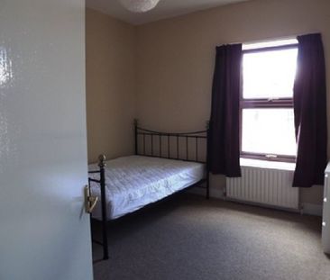 4 Bed - 4 Bed, Heavygate Rd Crookes - Photo 1