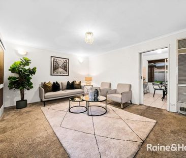 Charming 4 Bedroom Family Home in St Albans - Photo 3