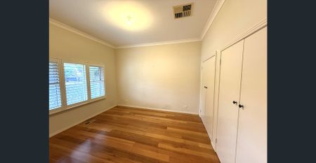 Spacious family living - Photo 5