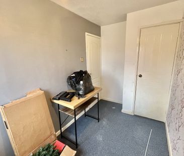 Hambling Close - Photo 4