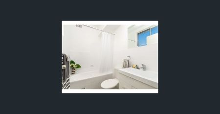 Quiet Low Maintenance Living - Photo 5