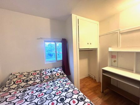 For Lease - 50 Bellevue Avenue Unit# Lovely, Toronto, Ontario - Photo 3