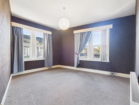 3 bedroom apartment to rent - Photo 3