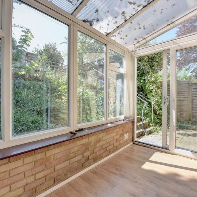 2 bedroom terraced house to rent - Photo 1