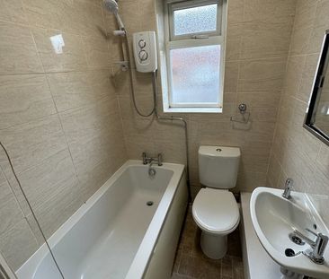 2 Bed Semi-Detached House, Leasowe Road, LS10 - Photo 6