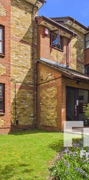 Whitehall Road, Uxbridge,UB8 - Photo 1