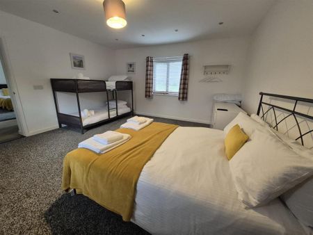 3 bedroom barn conversion to rent - Photo 4