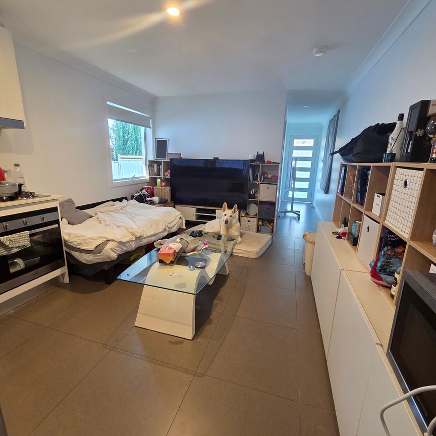 Potts Hill - Photo 1