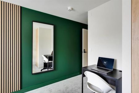 5 bedroom flat to rent - Photo 4