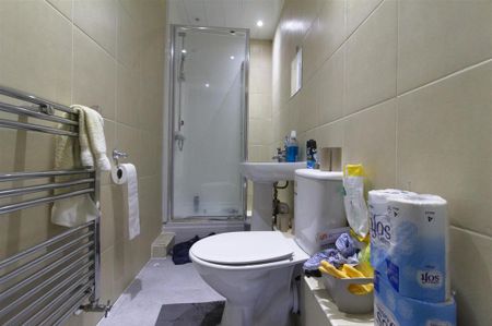 7 bedroom terraced house to rent - Photo 5