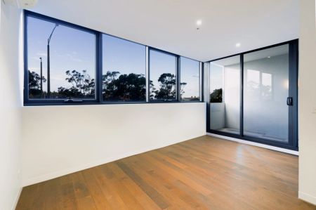 1 Bed, 1 Bath - Photo 2