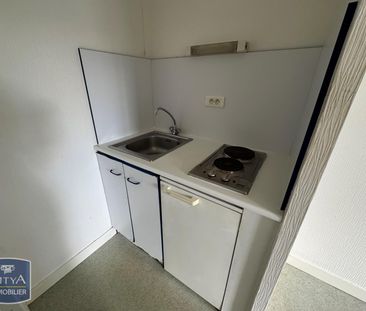 Location Appartement 1 pièce 22m² POITIERS 86000 - Photo 2