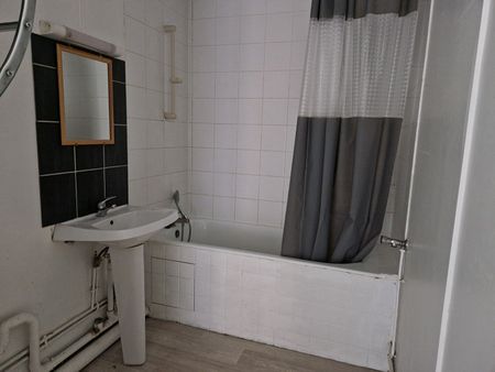 Location Appartement 2 pièces 46m² - Photo 5