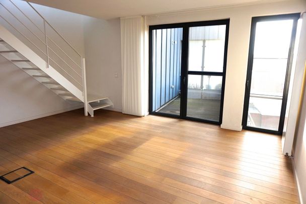 Schitterend duplex-penthouse appartement in het centrum van Leuven. - Photo 1