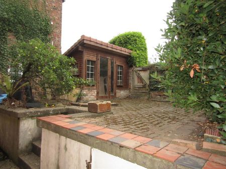 3 bedroom end of terrace house to rent - Photo 3