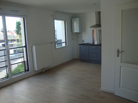 Appartement Compiegne 1 pièce(s) 33.62 m2, - Photo 2