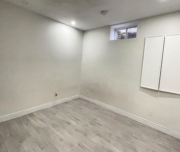 For Lease - 5866 Valley Way Unit# LEGAL BASEMENT, Niagara Falls, On... - Photo 1