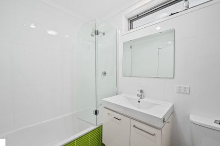 130 Atherton Street, Downer ACT 2602 - House For Rent | Domain - Photo 2