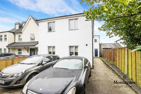 2 bedroom apartment to rent - Photo 3