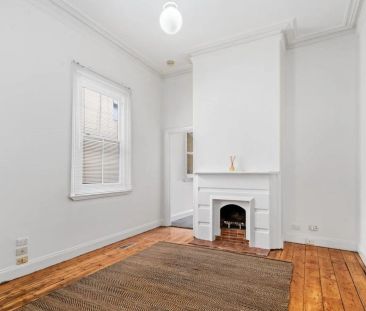 Fabulous two bedroom Victorian home - Photo 2