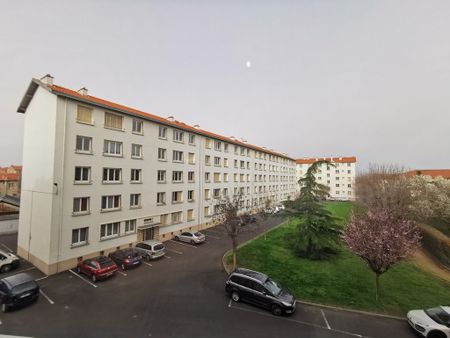 Location Appartement 4 pièces 65m² CLERMONT FERRAND 63100 - Photo 5