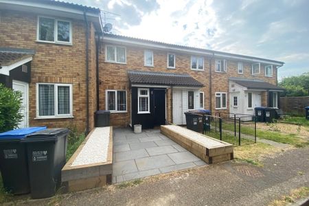 Wellington Drive, WELWYN GARDEN CITY - Photo 5