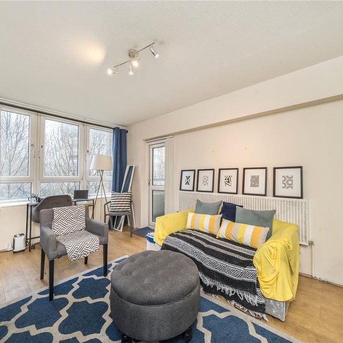 2 bedroom maisonette to rent - Photo 1