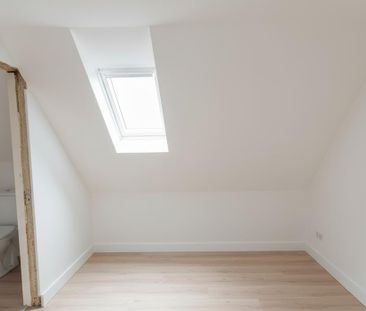 Gemütliche 1,5 Zimmer Dachgeschosswohnung mit 33m² in Friedberg zu ... - Foto 1