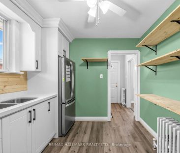 18 Roblin Avenue - Photo 3