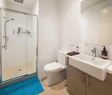 Panoramic Bay Views in a Prime Locale - Photo 5