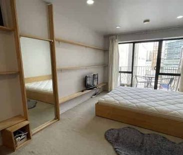 Spacious Studio - Character Building - Photo 5