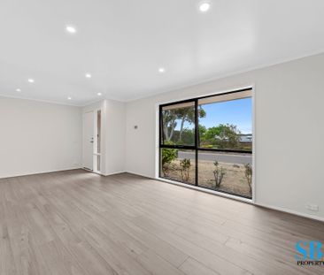 18 Ennor Crescent, Florey ACT 2615 - House For Rent | Domain - Photo 5