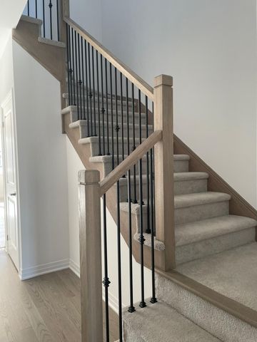 For Lease - 913 Douro Street, Stratford, Ontario - Photo 4