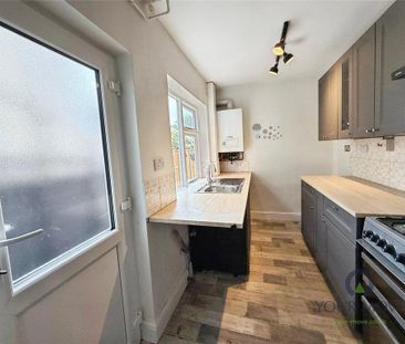 2 bedroom terraced house to rent - Photo 6