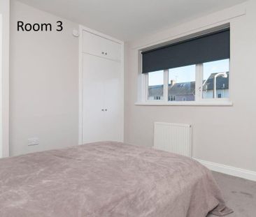 4 bedroom terraced house to rent - Photo 3