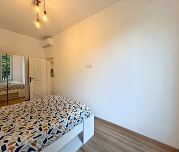 Location Appartement 4 pièces 88m² MARSEILLE 6ème - Photo 6