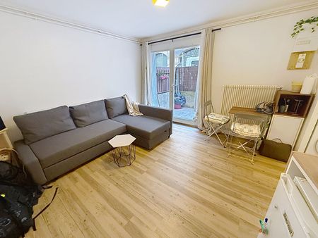 Location Appartement 1 pièce 18m² AVIGNON 84000 - Photo 3