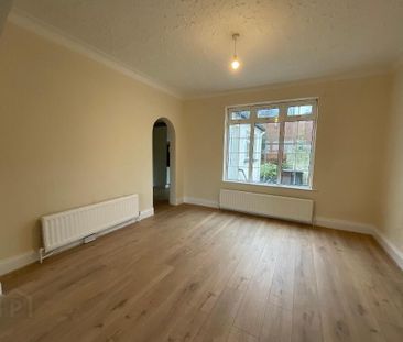 16 Shandarragh Park, Belfast, BT15 5FJ - Photo 3