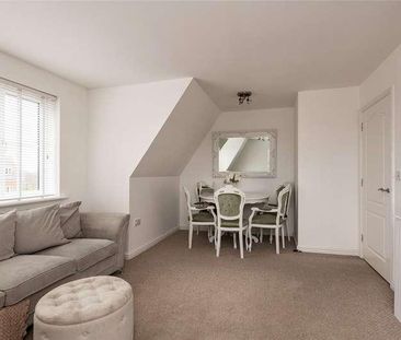 Mallard Crescent, Iwade, Sittingbourne, Kent, ME9 - Photo 2