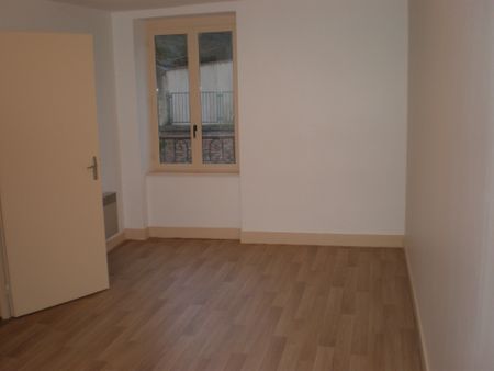 T2 Cours-la-Ville - Photo 4