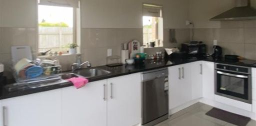 24 County Drive, Hawera - Photo 2