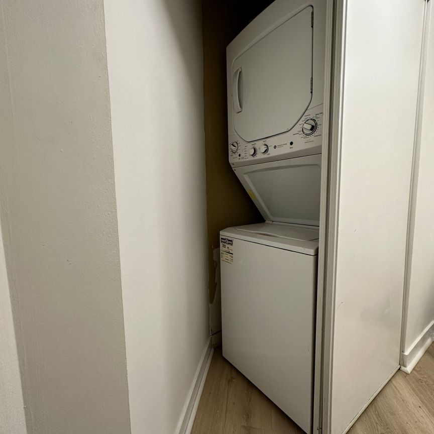 For Lease - 361 Front Street Unit# 2112, Toronto, Ontario - Photo 1