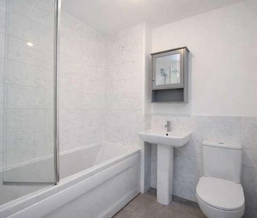 Falcon Way, Woolsington Grange, Newcastle Upon Tyne, NE13 - Photo 6