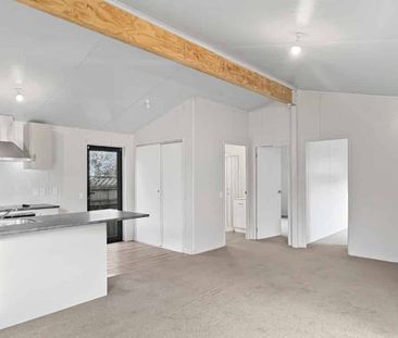 WOODVILLE - 2 BEDROOMS - Photo 5