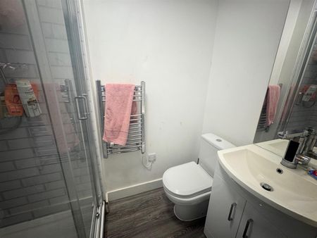 Caburn Road, Hove - Photo 4