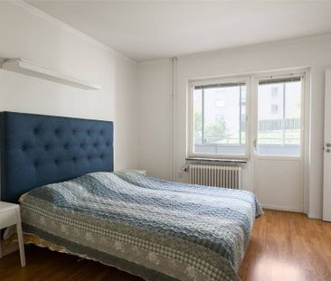 Falkholmsgränd, Skärholmen - Foto 1