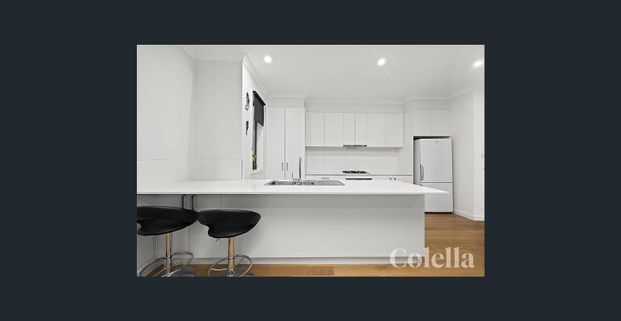 Stylish & Spacious 3-Bedroom Home with Pool - Available March 2026 - Photo 1