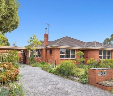 Spacious Family Living with the Luck of Number 8 - Photo 5