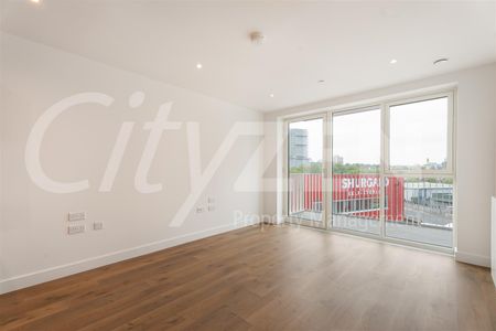 Burrell House, 4 Langham Grove, London - Photo 3